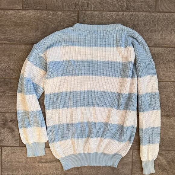 Vintage 80s light blue and white striped sweater - Picture 4 of 4